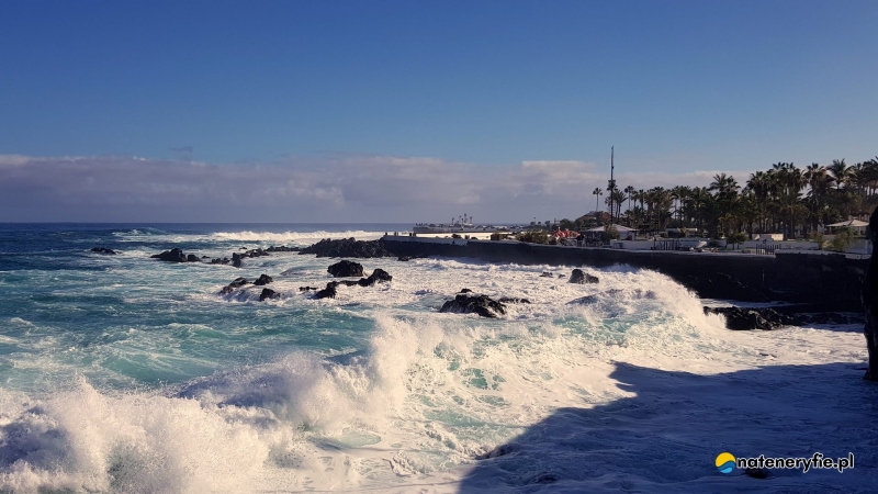 8/25 Puerto de La Cruz - kurort turystyczny północnej Teneryfy