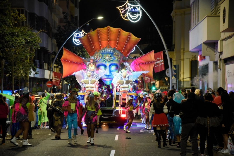 6/18 Karnawał w Santa Cruz de Tenerfie 2020