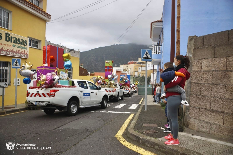 8/21 Orszak Trzech Króli w La Orotavie 2022