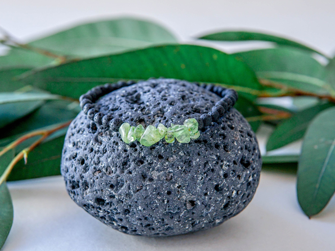 Biżuteria z oliwinu z Teneryfy